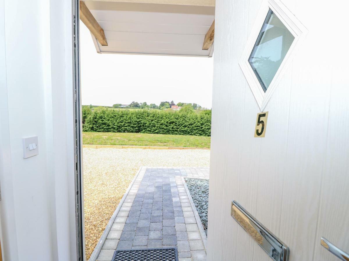 5 Yarmouth Cottages Freshwater Esterno foto