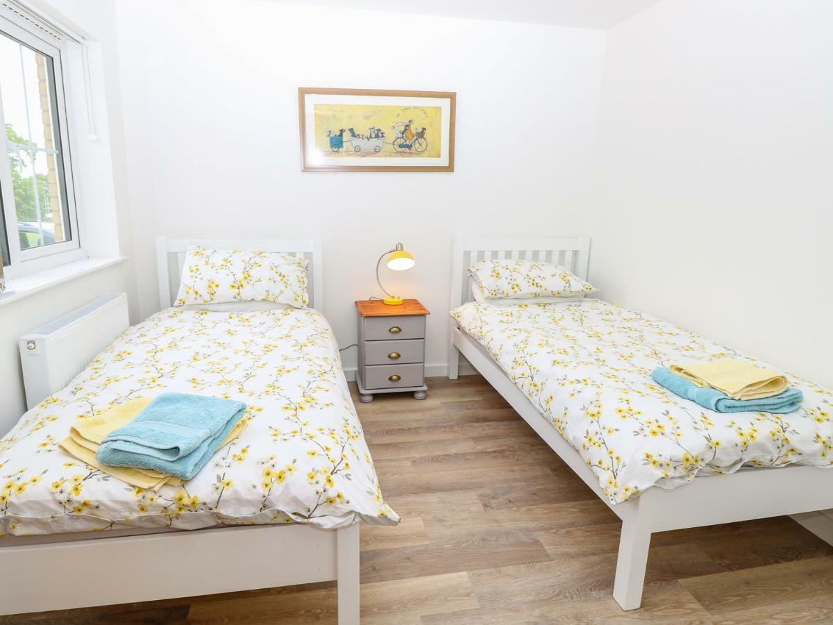5 Yarmouth Cottages Freshwater Esterno foto