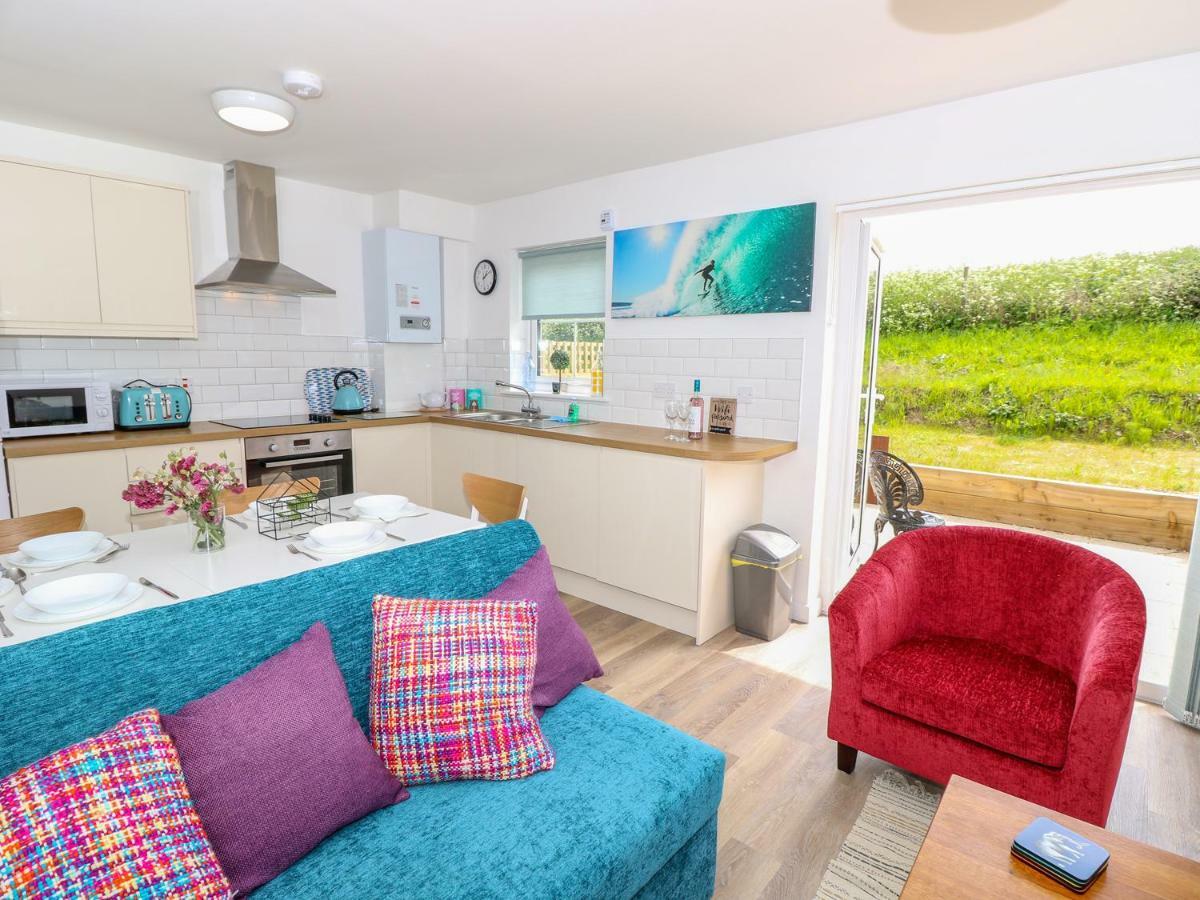 5 Yarmouth Cottages Freshwater Esterno foto