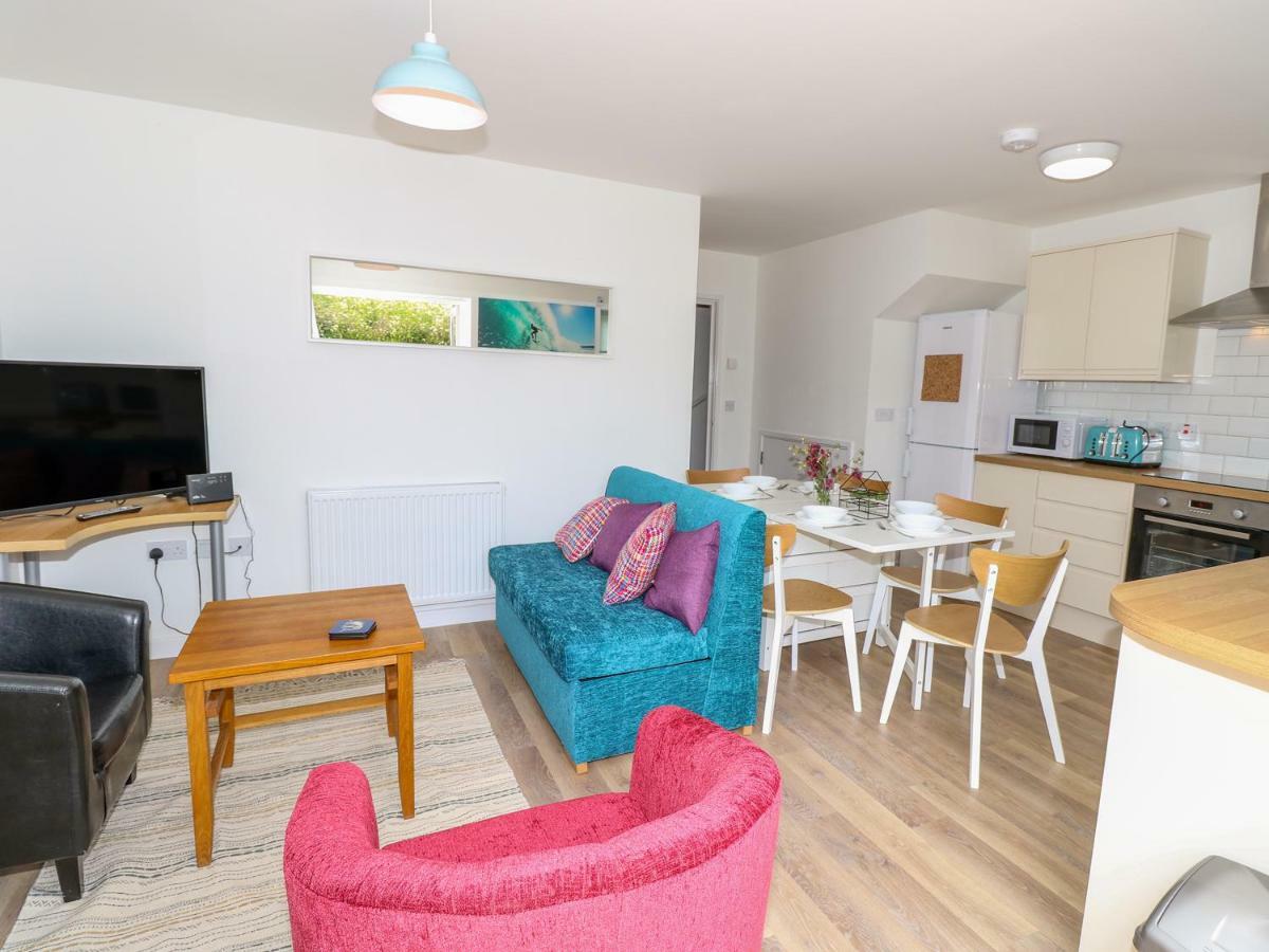 5 Yarmouth Cottages Freshwater Esterno foto